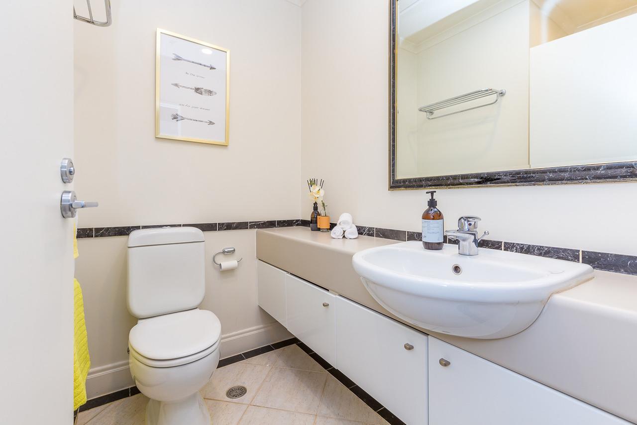 Lovely City Apartment! Views, Pool And Gym Auckland Dış mekan fotoğraf