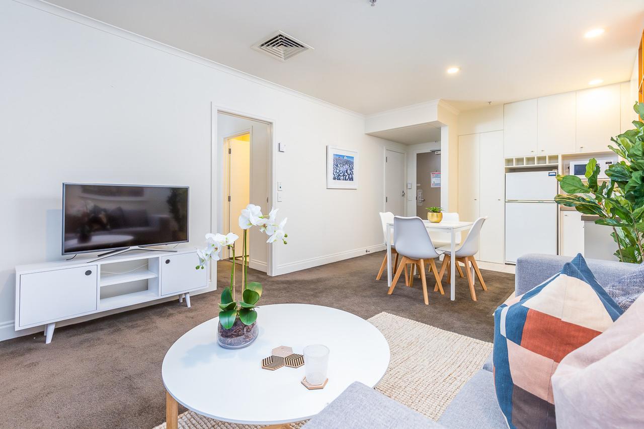 Lovely City Apartment! Views, Pool And Gym Auckland Dış mekan fotoğraf